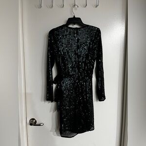 Eilly Bazar bodycon sequin dress